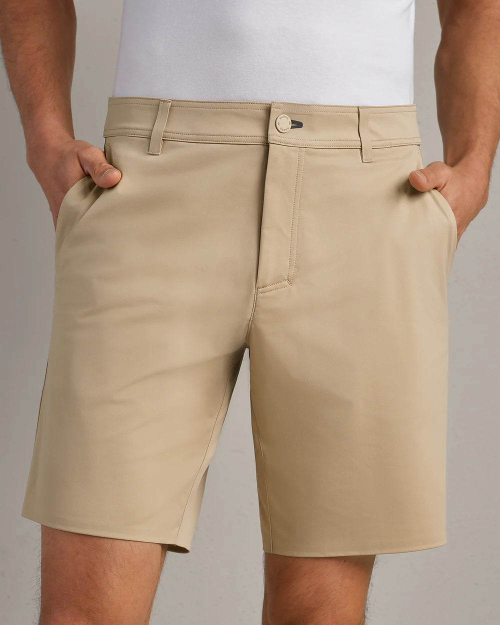 9" Commuter Flyweight Short