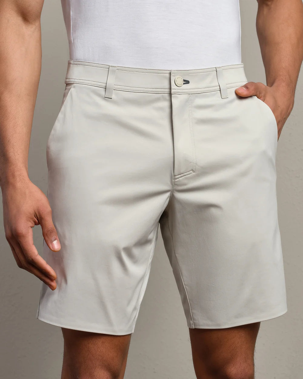 9" Commuter Flyweight Short