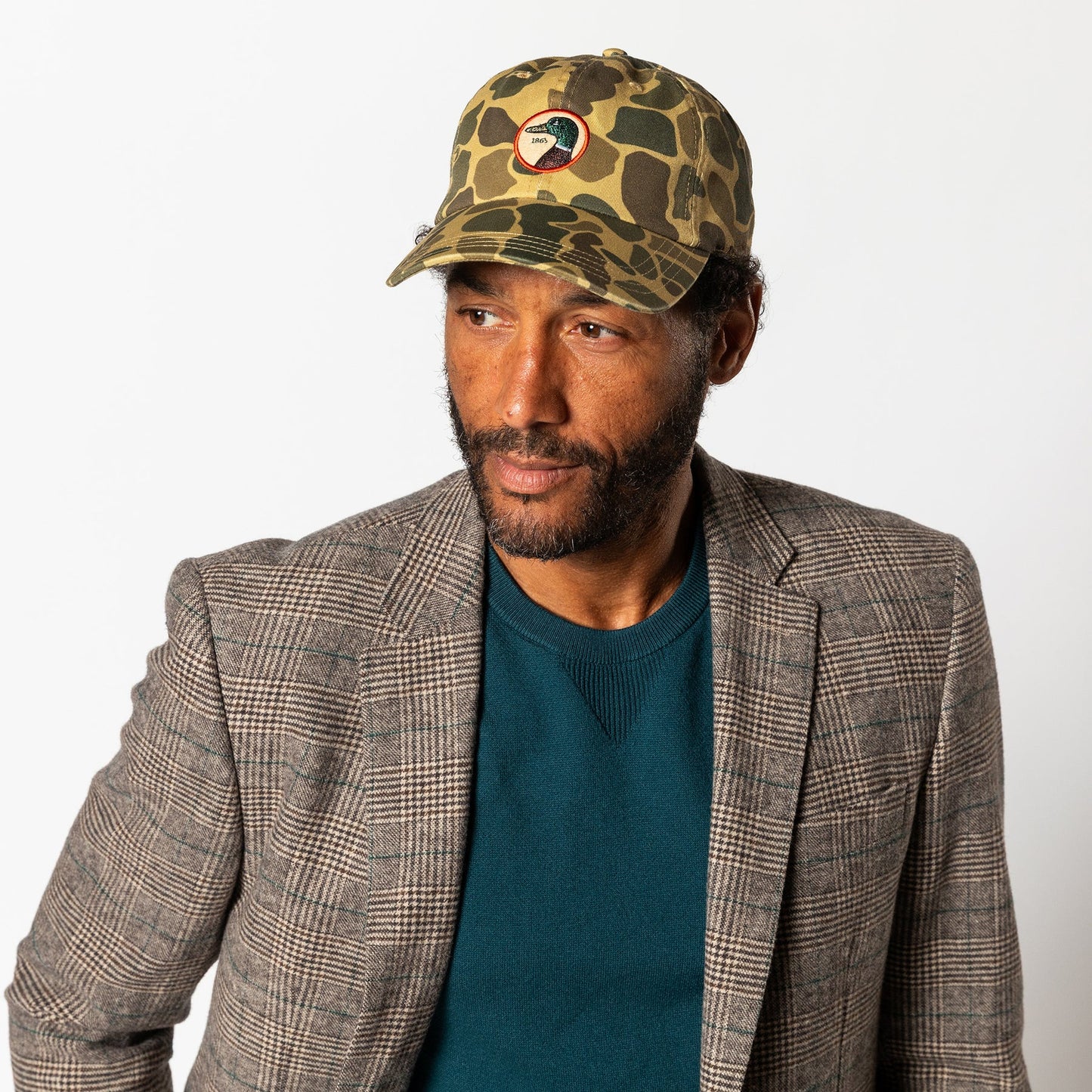 Duck Head Circle Patch Twill Hat in camo