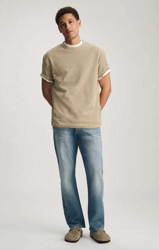 Matt Classic Straight-Leg Jean