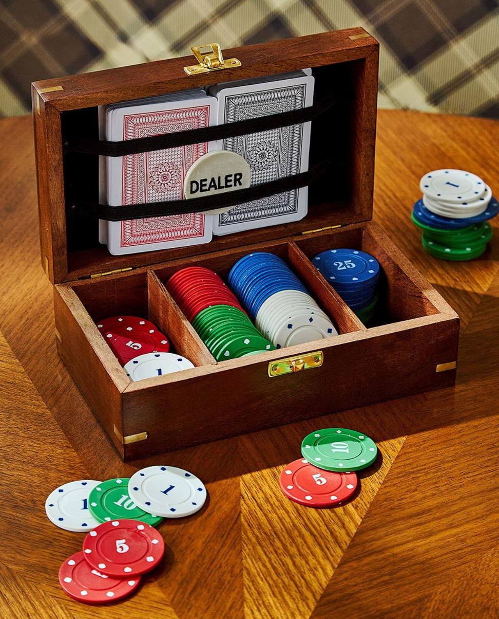 Turf Club Poker Set